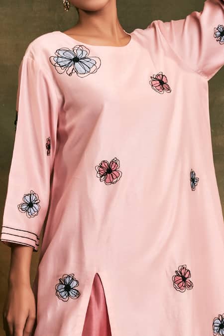 Buy Shilpi Gupta Pink Silk Chanderi Embroidery Round Kurta And Palazzo Set Online at Aza Fashions Buy_Shilpi Gupta_Pink Silk Chanderi Embroidery Round Kurta And Palazzo Set _Online_at_Aza_Fashions
