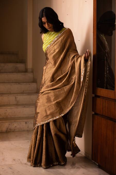 Priyanka Raajiv Gold Geometric Round Chinayi Upcycled Patchwork Blouse Online at Aza Fashions Priyanka Raajiv_Gold Geometric Round Chinayi Upcycled Patchwork Blouse _Online_at_Aza_Fashions