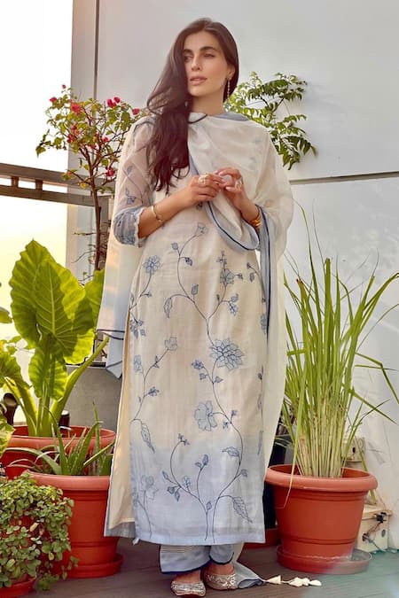 Vaayu White Cotton Chanderi Kurta Set 