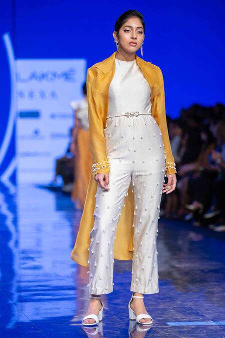 Ridhi Mehra_White Rope Waist Belt_Online_at_Aza_Fashions