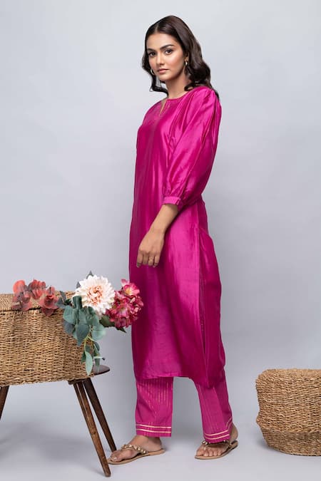 Buy Kalakaari By Sagarika Pink Cotton, Chanderi Silk, Kota Doria Metallic Stripes Puffed Sleeve Kurta Set Online at Aza Fashions Buy_Kalakaari By Sagarika_Pink Cotton, Chanderi Silk, Kota Doria Metallic Stripes Puffed Sleeve Kurta Set_Online_at_Aza_Fashions