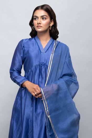 Shop Kalakaari By Sagarika Blue Cotton, Chanderi Silk Plain V Neck Gathered Kurta Set Online at Aza Fashions Shop_Kalakaari By Sagarika_Blue Cotton, Chanderi Silk Plain V Neck Gathered Kurta Set _Online_at_Aza_Fashions