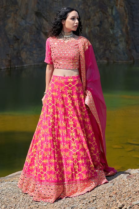 Shop Pooja Rajgarhia Gupta Pink Georgette And Organza Notched Embellished Lehenga Set at Aza Fashions Shop_Pooja Rajgarhia Gupta_Pink Georgette And Organza Notched Embellished Lehenga Set _at_Aza_Fashions