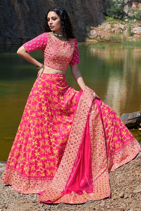 Pooja Rajgarhia Gupta Pink Georgette And Organza Notched Embellished Lehenga Set Online at Aza Fashions Pooja Rajgarhia Gupta_Pink Georgette And Organza Notched Embellished Lehenga Set _Online_at_Aza_Fashions