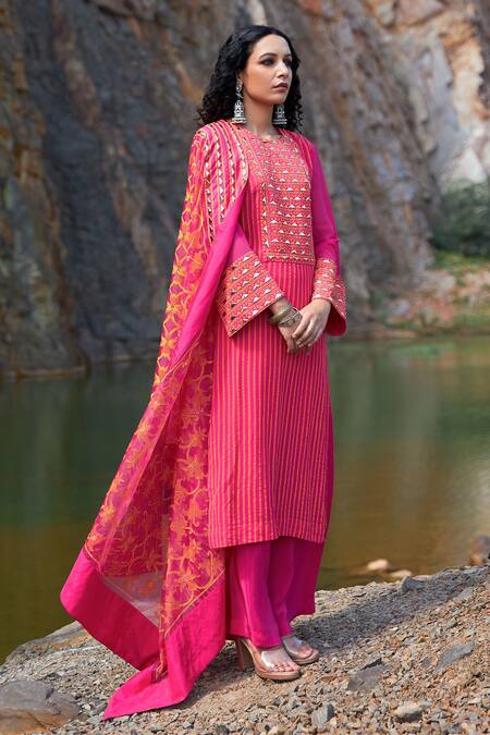 Pooja Rajgarhia Gupta Pink Georgette, Crepe And Organza Round Printed Kurta & Palazzo Set Online at Aza Fashions Pooja Rajgarhia Gupta_Pink Georgette, Crepe And Organza Round Printed Kurta & Palazzo Set _Online_at_Aza_Fashions