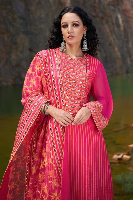 Shop Pooja Rajgarhia Gupta Pink Georgette, Crepe And Organza Round Printed Kurta & Palazzo Set Online at Aza Fashions Shop_Pooja Rajgarhia Gupta_Pink Georgette, Crepe And Organza Round Printed Kurta & Palazzo Set _Online_at_Aza_Fashions