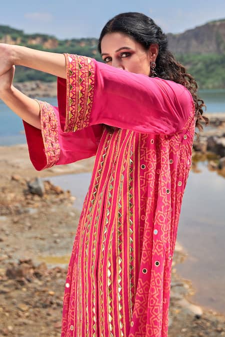Pooja Rajgarhia Gupta Pink Georgette And Crepe Round Printed Kurta & Palazzo Set Online at Aza Fashions Pooja Rajgarhia Gupta_Pink Georgette And Crepe Round Printed Kurta & Palazzo Set _Online_at_Aza_Fashions