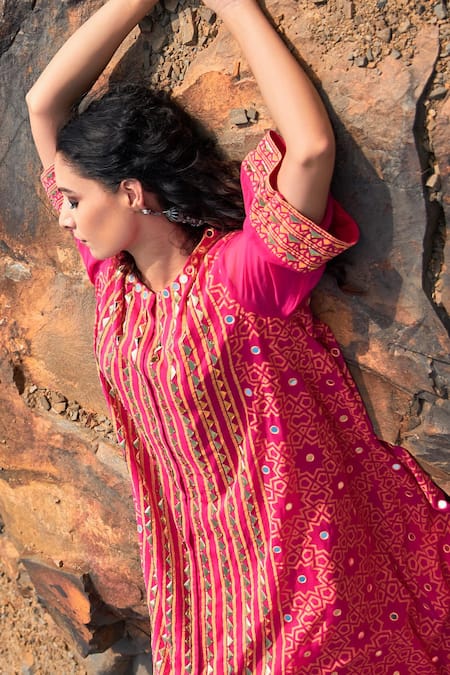 Buy Pooja Rajgarhia Gupta Pink Georgette And Crepe Round Printed Kurta & Palazzo Set Online at Aza Fashions Buy_Pooja Rajgarhia Gupta_Pink Georgette And Crepe Round Printed Kurta & Palazzo Set _Online_at_Aza_Fashions