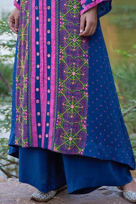 Shop Pooja Rajgarhia Gupta Blue Crepe And Georgette Round Printed Kurta & Palazzo Set Online at Aza Fashions Shop_Pooja Rajgarhia Gupta_Blue Crepe And Georgette Round Printed Kurta & Palazzo Set _Online_at_Aza_Fashions