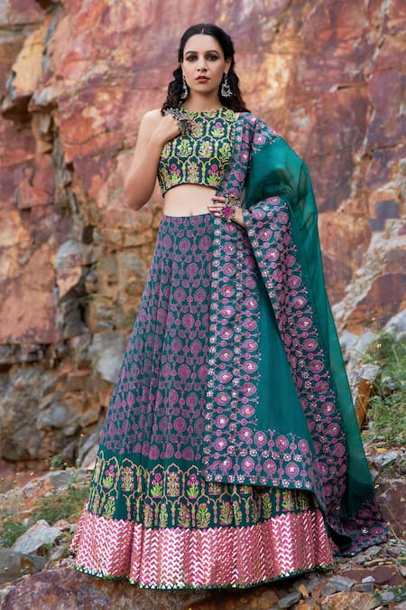Shop Pooja Rajgarhia Gupta Green Georgette And Organza High Printed Lehenga Set at Aza Fashions Shop_Pooja Rajgarhia Gupta_Green Georgette And Organza High Printed Lehenga Set _at_Aza_Fashions