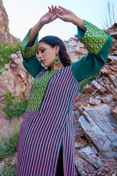 Pooja Rajgarhia Gupta Green Georgette And Organza Round Printed Kurta & Palazzo Set Online at Aza Fashions Pooja Rajgarhia Gupta_Green Georgette And Organza Round Printed Kurta & Palazzo Set _Online_at_Aza_Fashions