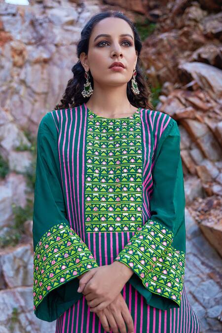 Buy Pooja Rajgarhia Gupta Green Georgette And Organza Round Printed Kurta & Palazzo Set Online at Aza Fashions Buy_Pooja Rajgarhia Gupta_Green Georgette And Organza Round Printed Kurta & Palazzo Set _Online_at_Aza_Fashions
