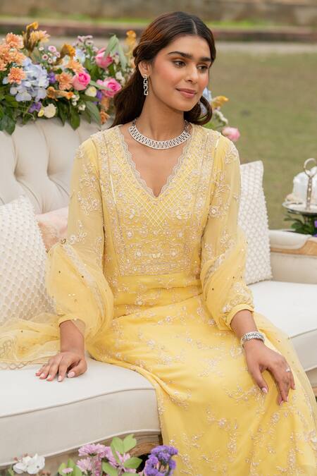 Summer By Priyanka Gupta_Yellow Georgette Cut Work, Embroidery, Mirrors, Pearls V-neck Kurta Salwar Set_Online_at_Aza_Fashions