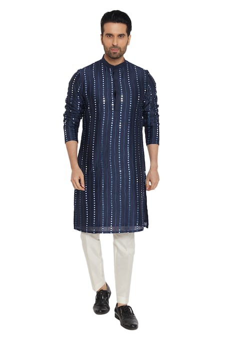 Para Chanderi Silk Embroidered Kurta Set 