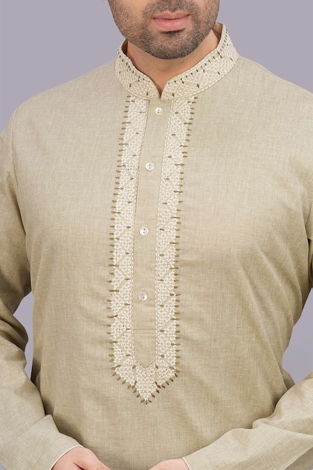 Para_Beige Spun Silk, Paper Cotton Embroidered Kurta_Online_at_Aza_Fashions