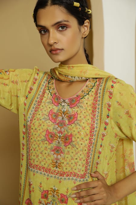 Buy Kalista Yellow Crepe, Georgette Round Rabia Kurta Set Online at Aza Fashions Buy_Kalista_Yellow Crepe, Georgette Round Rabia Kurta Set _Online_at_Aza_Fashions