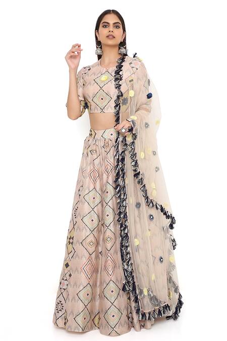 Payal Singhal Pink Silkmul And Net Diamond Print Round Lehenga Set Online at Aza Fashions Payal Singhal_Pink Silkmul And Net Diamond Print Round Lehenga Set _Online_at_Aza_Fashions