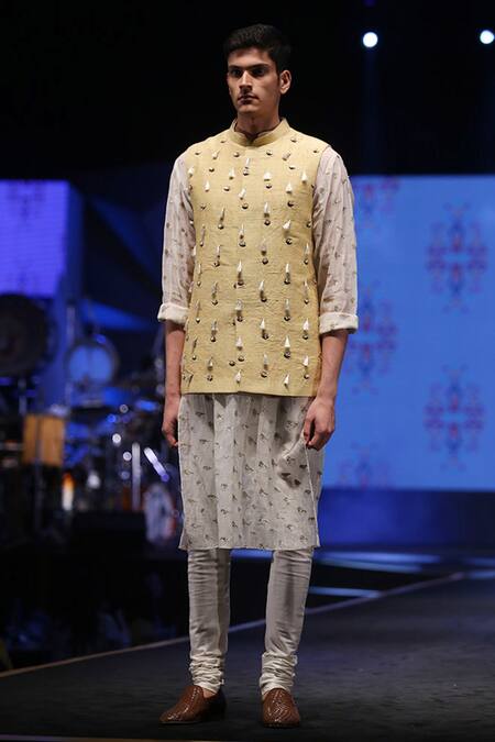 Shop PS Men By Payal Singhal Yellow Organza, Dupion , Cotton Fringe Bundi And Kurta Set Online at Aza Fashions Shop_PS Men By Payal Singhal_Yellow Organza, Dupion , Cotton Fringe Bundi And Kurta Set _Online_at_Aza_Fashions