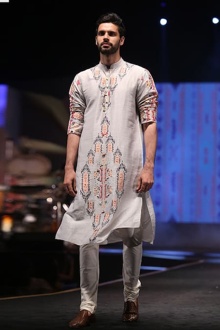 Shop_PS Men By Payal Singhal_Grey Dupion , Cotton Ikat Carpet Print Kurta Set _Online_at_Aza_Fashions