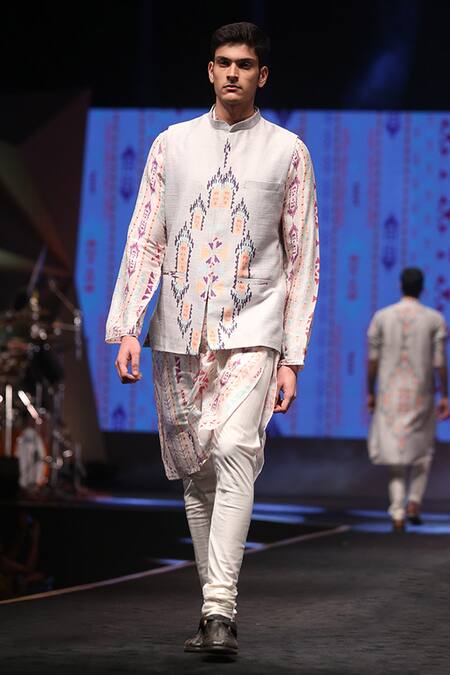 PS Men By Payal Singhal_Grey Dupion , Cotton , Mul Ikat Carpet Print Bundi And Kurta Set_Online_at_Aza_Fashions