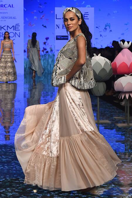 Payal Singhal_Grey Organza And Georgette Thread Ayda Jacket Lehenga Set _Online_at_Aza_Fashions