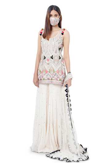 Naz Kurta & Sharara Set