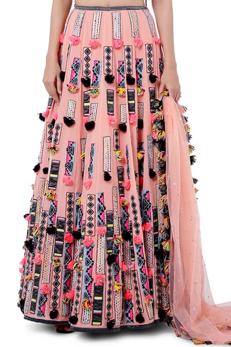 Buy_Payal Singhal_Pink Georgette Thread Round Idris Embroidered Lehenga Set _Online_at_Aza_Fashions