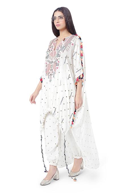 Payal Singhal_White Silk Thread And Mukaish Notched Maliha Kaftna With Jogger Pant _Online_at_Aza_Fashions