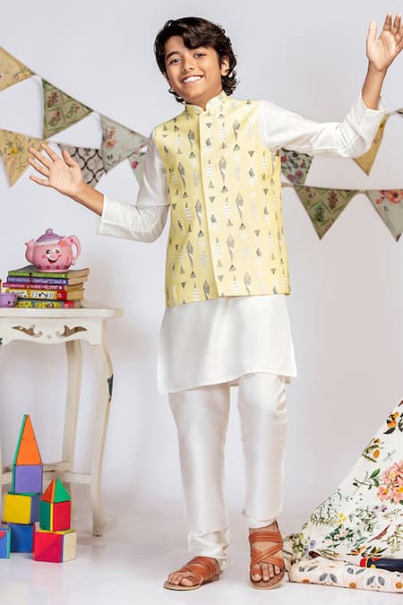 PS Kids by Payal Singhal Cotton Silk Printed Bundi & Kurta Set 