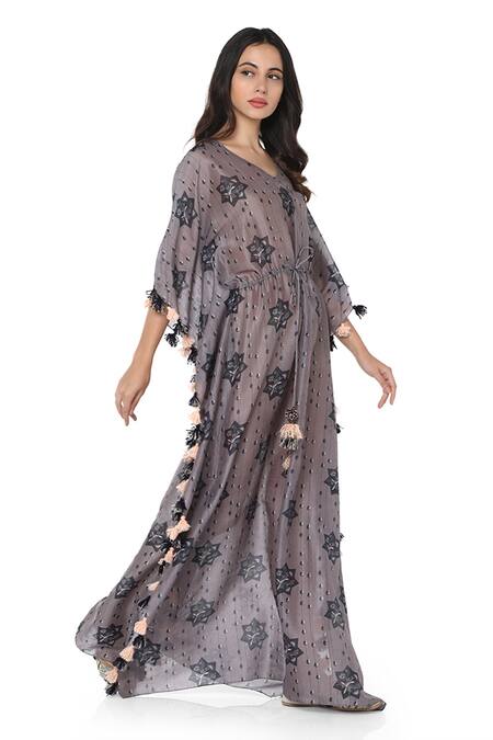 PS Pret By Payal Singhal_Purple Silkmul Star Motifs V Neck Print Kaftan_Online_at_Aza_Fashions