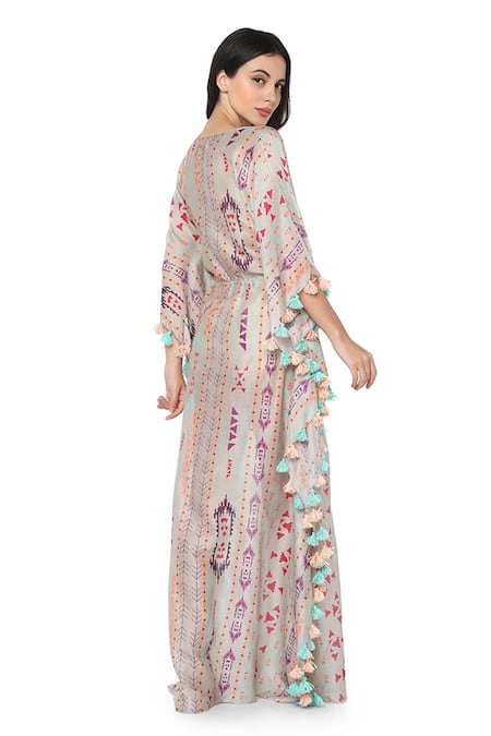 Shop PS Pret By Payal Singhal Grey Silkmul Ikat Motifs V Neck Stripe Print Kaftan at Aza Fashions Shop_PS Pret By Payal Singhal_Grey Silkmul Ikat Motifs V Neck Stripe Print Kaftan _at_Aza_Fashions