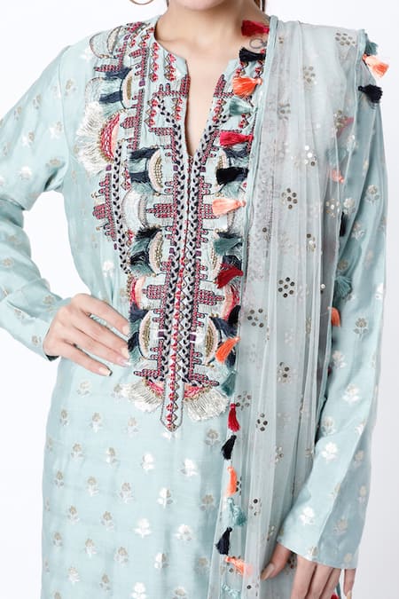 Payal Singhal Blue Banarasi Silk Embroidered Floral Pattern Notched Kurta Palazzo Set Online at Aza Fashions Payal Singhal_Blue Banarasi Silk Embroidered Floral Pattern Notched Kurta Palazzo Set _Online_at_Aza_Fashions