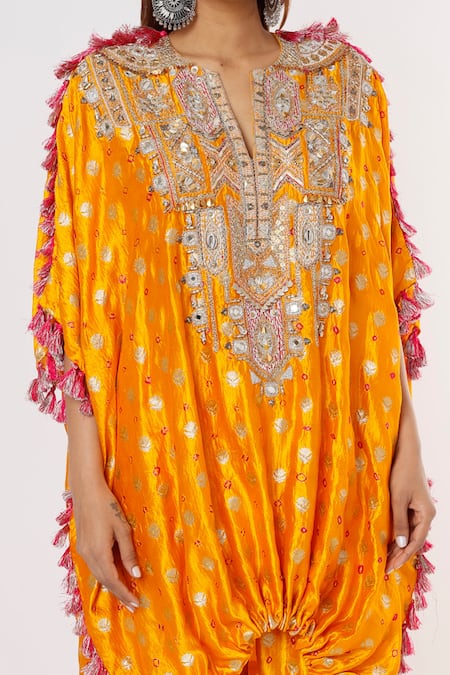 Payal Singhal_Yellow Silk Bandhani Pattern Notched Kurta And Jogger Pant Set _Online_at_Aza_Fashions