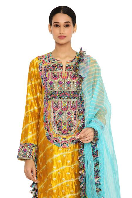 Shop_Payal Singhal_Yellow Silk, Organza Geometric Notched Leheriya Kurta Set _Online_at_Aza_Fashions