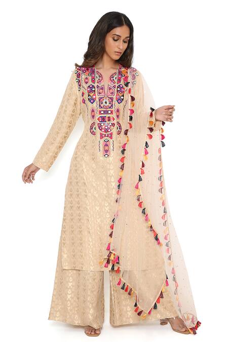 Payal Singhal Beige Georgette, Dupatta Net Notched Banarasi Kurta Palazzo Set Online at Aza Fashions Payal Singhal_Beige Georgette, Dupatta Net Notched Banarasi Kurta Palazzo Set _Online_at_Aza_Fashions