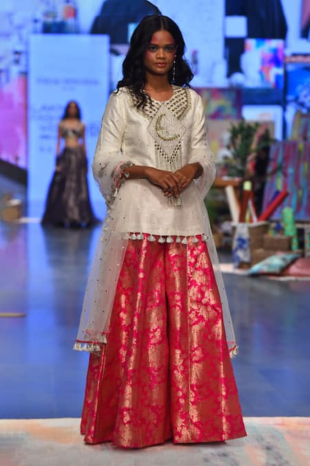 Payal Singhal Pink Silk And Brocade Embroidery Mirror & Thread Round Amaya Kurta Sharara Set 