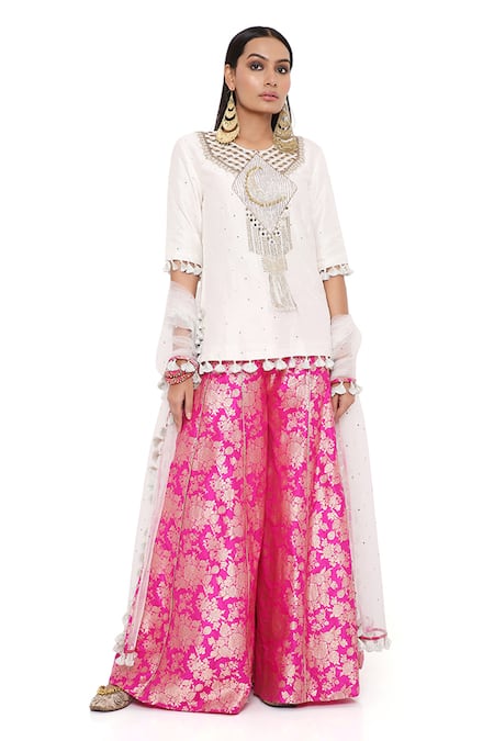 Buy Payal Singhal Pink Silk And Brocade Mirror & Thread Round Amaya Embroidered Kurta Sharara Set Online at Aza Fashions Buy_Payal Singhal_Pink Silk And Brocade Mirror & Thread Round Amaya Embroidered Kurta Sharara Set _Online_at_Aza_Fashions