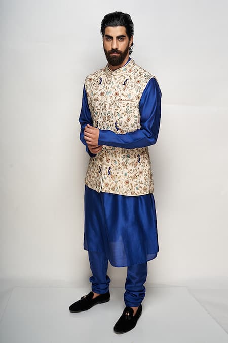 PS Men by Payal Singhal Embroidered Bundi & Silk Mul Kurta Set 