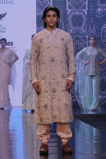 PS Men By Payal Singhal_Pink Georgette Embroidered Floral Kurta Set _Online_at_Aza_Fashions