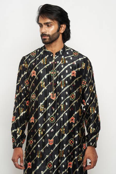 Shop_PS Men By Payal Singhal_Black Silk Leheriya And Bandhani Kurta & Jogger Pant Set_Online_at_Aza_Fashions