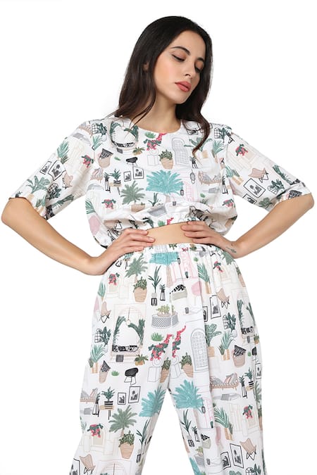 Buy_PS Pret By Payal Singhal_White Art Crepe Morocco Motifs Round Printed Crop Top And Joggers Set_Online_at_Aza_Fashions