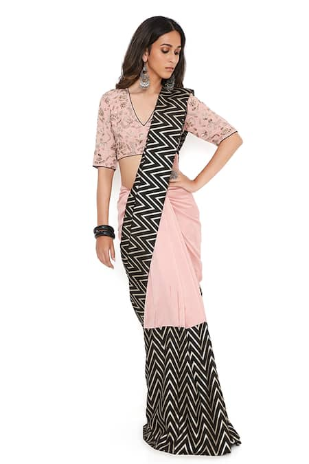 Payal Singhal Chevron Pattern Saree With Choli 