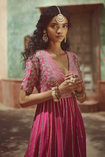 Buy_Pratibha Sultania_Pink Organza, Chanderi Gota Patti V Neck Embroidered Anarkali Set_Online_at_Aza_Fashions