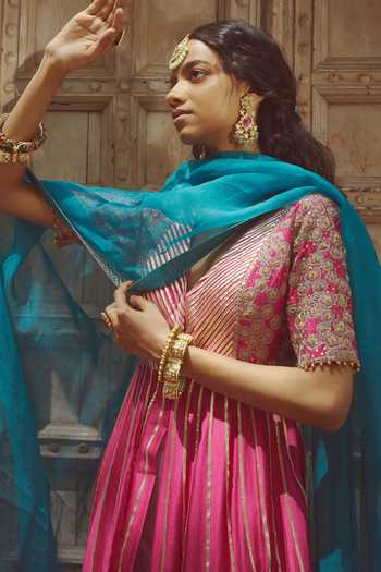 Shop_Pratibha Sultania_Pink Organza, Chanderi Gota Patti V Neck Embroidered Anarkali Set_Online_at_Aza_Fashions