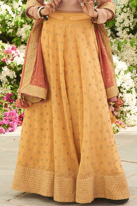 Shruti Sancheti Yellow Gold Tissue Sequin And Thread Round Embroidered Jacket Lehenga Set at Aza Fashions Shruti Sancheti_Yellow Gold Tissue Sequin And Thread Round Embroidered Jacket Lehenga Set _at_Aza_Fashions