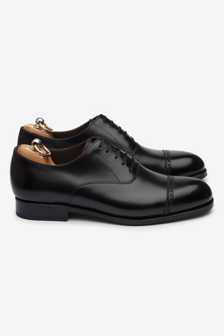 Bridlen Black Leather Cap Toe Oxfords Online at Aza Fashions Bridlen_Black Leather Cap Toe Oxfords_Online_at_Aza_Fashions