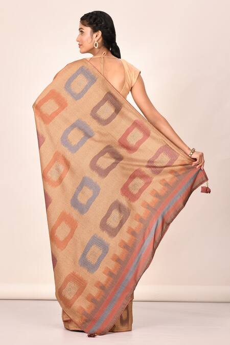 Buy Nazaakat by Samara Singh White Bobby Silk Geometric Print Saree Online  | Aza Fashions