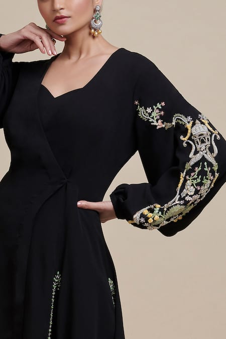 Shop Parul | Vivek Black Moss Crepe V Neck Embellished Cape And Jumpsuit Set Online at Aza Fashions Shop_Parul | Vivek_Black Moss Crepe V Neck Embellished Cape And Jumpsuit Set _Online_at_Aza_Fashions