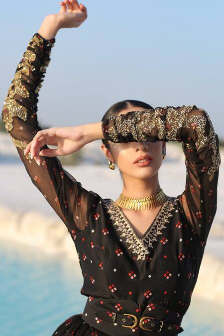 Shop_Pallavi Jaipur_Black Tunic Chanderi And  Pants Chanderi Dupatta Sharara Set_Online_at_Aza_Fashions