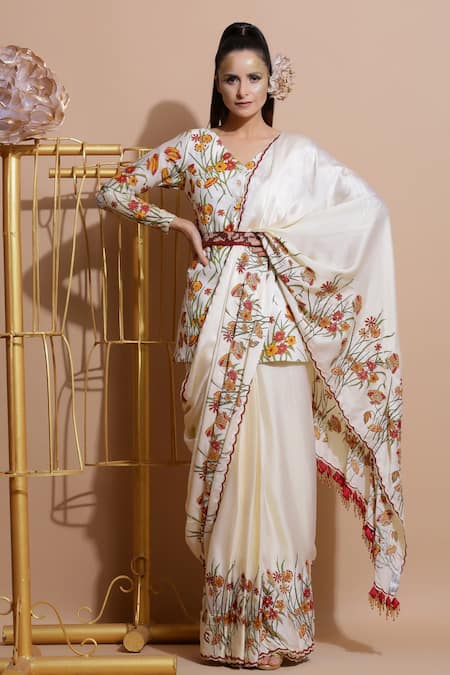 Shop Pallavi Jaipur White Chanderi, Shantoon, Bemberg V Neck Saree With Blouse at Aza Fashions Shop_Pallavi Jaipur_White Chanderi, Shantoon, Bemberg V Neck Saree With Blouse _at_Aza_Fashions